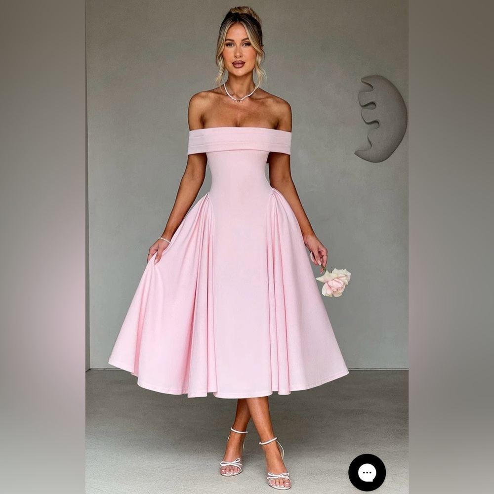 Blush 2x Chic Midi Dress